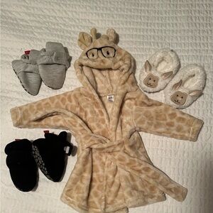 Bathrobe, bunny slippers, black Velcro slippers, gray Velcro slippers